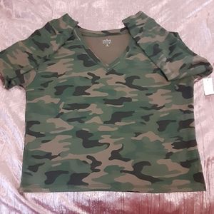 😊 Brandnew Army Fatigue Top 😊